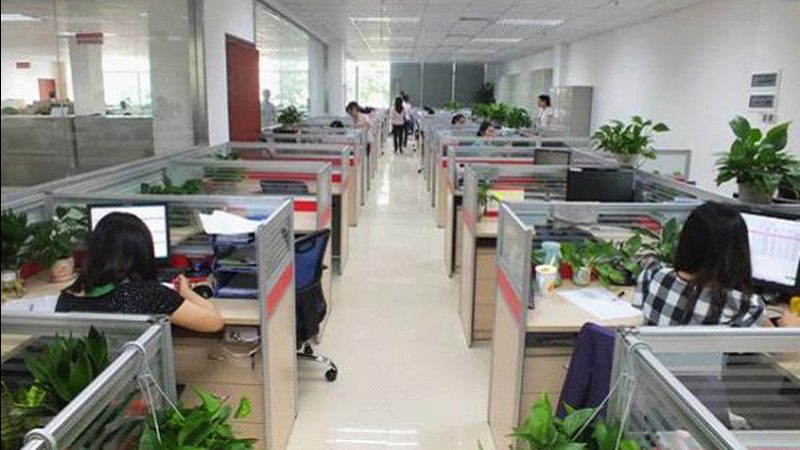 注册消防工程师培训费用主要由以下几个方面构成：